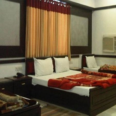 Hotel Ambaji International Ranpur 외부 사진